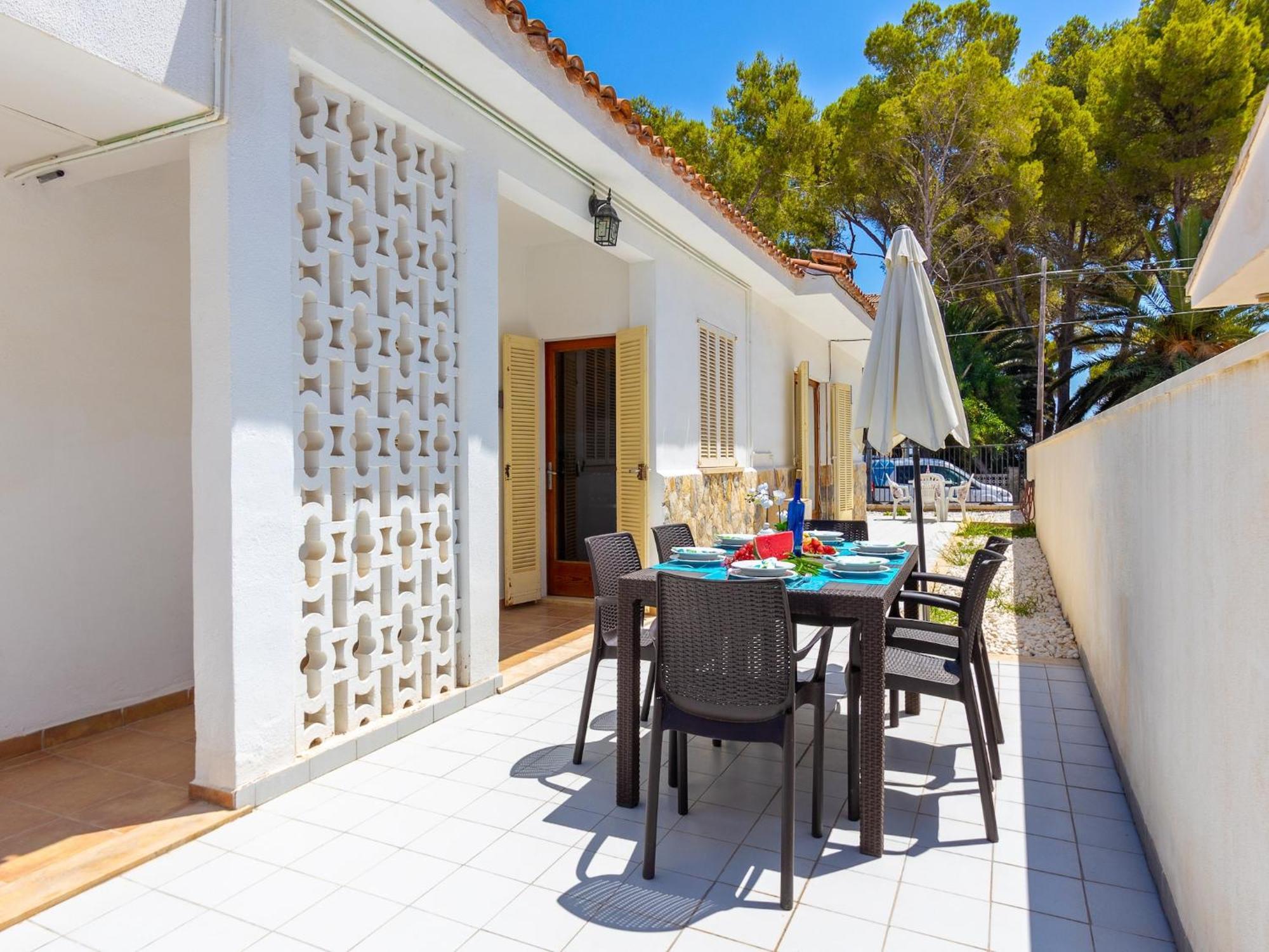 Fenced In Holiday home *